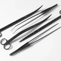 Alternative view of פינצטה ישרה בצבע שחור 25 ס"מ UNS